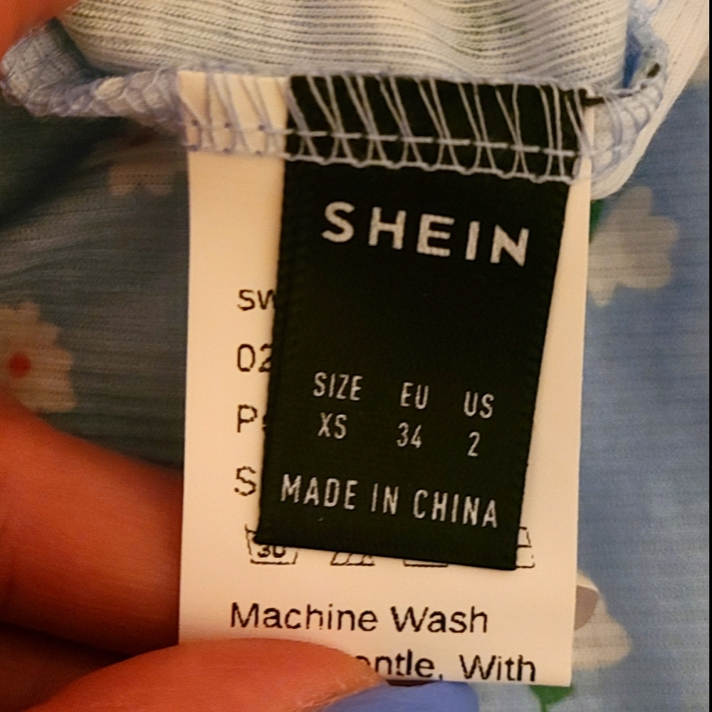 Shein Floral Bodycon Dress - Picture 2 of 5